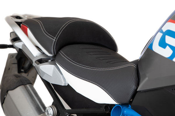 Sella Anteriore Con Canale Prostatico Per Bmw R1200 / 1250 Gs E Gsa Bianca/rossa/blu - SE1060-HP-R1200GSLCADV